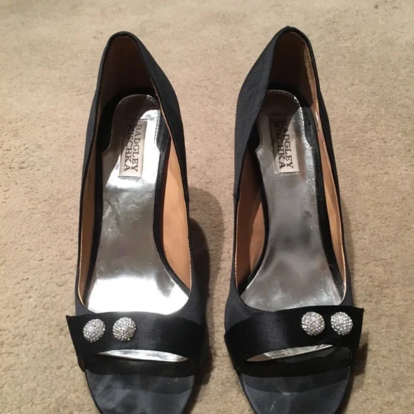 Badgley Mischka Banner black satin heel - Picture 2 of 8